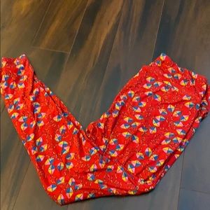 FINAL MARKDOWN BEING DONATED TC LULAROE leggings💗